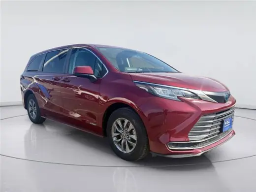 Toyota Sienna 2021 LE 8-Pasajeros 4dr Mini-Van