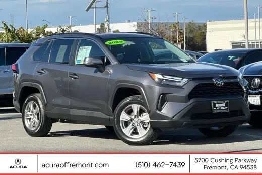 Toyota RAV4 2025 XLE 4dr SUV