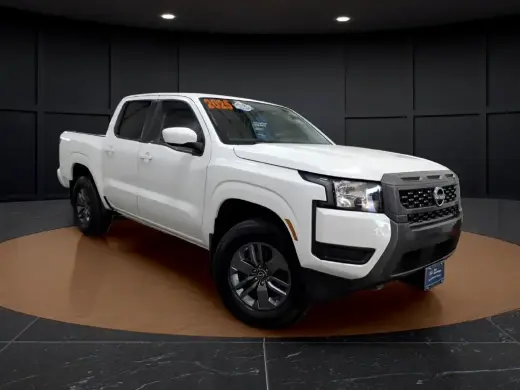 Nissan Frontier 2025 4x4 SV 4dr Crew Cab 5 ft. SB