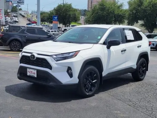 Toyota RAV4 2024 LE 4dr SUV