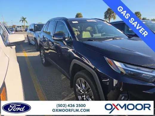 Toyota RAV4 2024 XLE Premium SUV 4 puertas