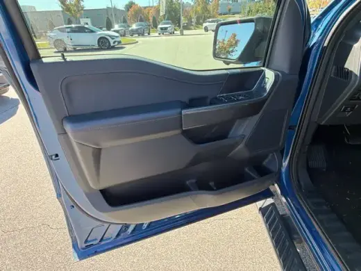 Ford F-150 2023 4x4 XLT 4dr SuperCrew 6.5 ft. SB