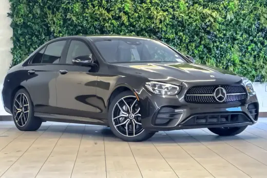 Mercedes-Benz Clase E 2022 tracción total E 450 4MATIC 4dr Sedán