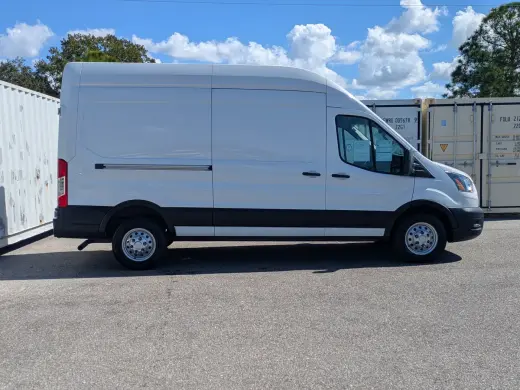 Ford Transit 2023 4WD 250 3 puertas LWB Tetra Alto Furgón de carga