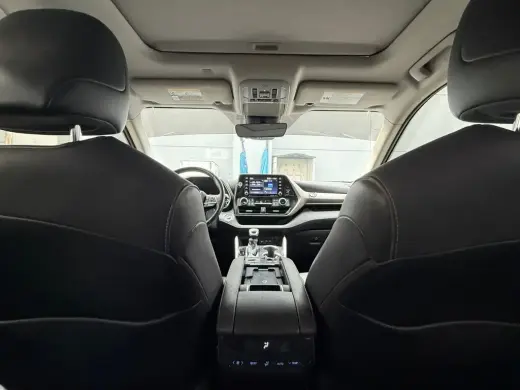 Toyota Highlander 2020 AWD XLE 4dr SUV