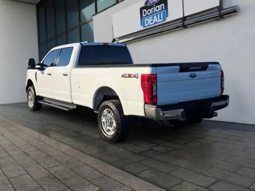 Ford F-250 Super Duty 2022 4x4 XLT 4dr Crew Cab 6.8 ft. SB Pickup