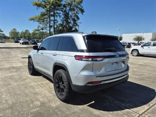 Jeep Grand Cherokee 2022 4x4 4xe 4dr SUV