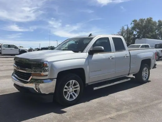 Chevrolet Silverado 1500 2016 4x2 LT 4puertas Cabina Doble 6.5 pies.
SB