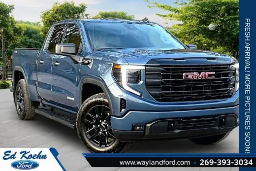 GMC Sierra 1500 2025 4x4 Elevation Estándar 4 puertas Doble Cabina 6.6 ft. SB