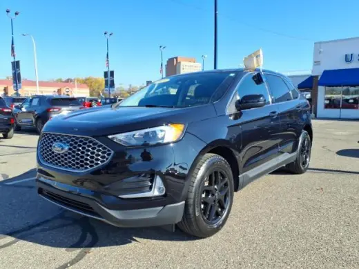 Ford Edge 2024 con tracción en las cuatro ruedas y SEL, SUV de 4 puertas