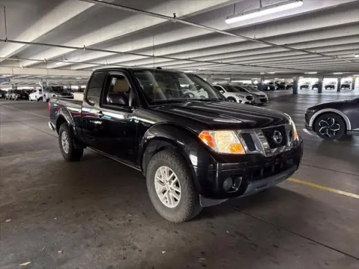 Nissan Frontier 2017 4x2 S 4dr King Cab 6.1 ft. SB 5M