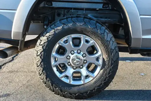 Ram 2500 2022 4x4 Laramie 4 puertas Crew Cab 6.3 ft. SB Pickup