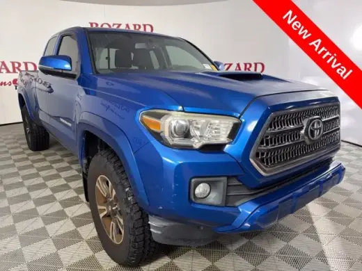 Toyota Tacoma 2017 4x2 TRD Sport 4 puertas Access Cab 6.1 pies LB