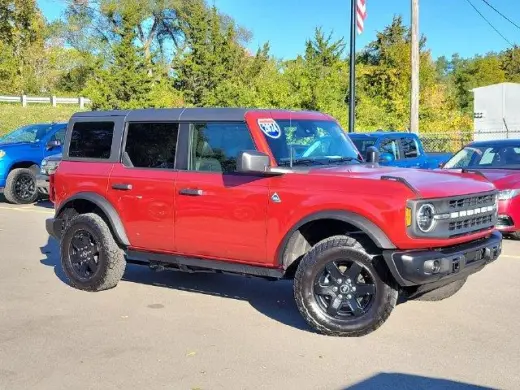 Ford Bronco 2024 4x4 Black Diamond 4dr SUV