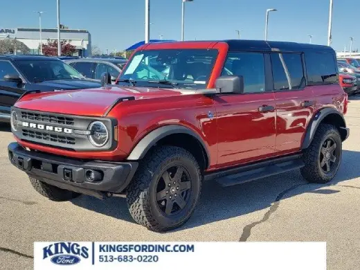 Ford Bronco 2024 4x4 Black Diamond SUV de 4 puertas