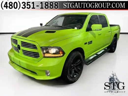 Ram 1500 2017 4x4 Deportivo 4dr Cabina de Crew 5.5 ft. SB Pickup