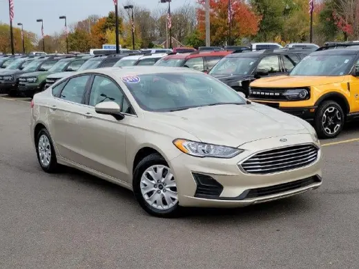 Ford Fusion 2019 S Sedán 4 puertas