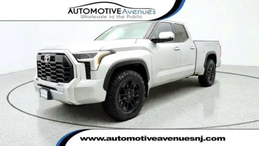 Toyota Tundra 2022 4x4 Limited 4dr Double Cab Pickup SB