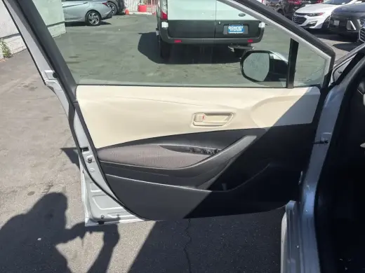 Toyota Corolla 2025 LE 4dr Sedán