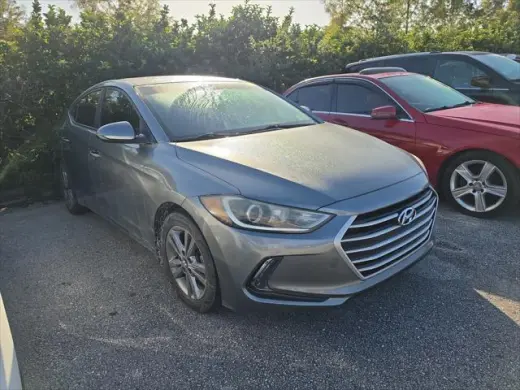 Hyundai ELANTRA 2018 Value Edition Sedán 4 puertas