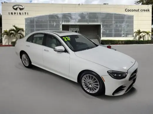 Mercedes-Benz Clase E 2023 tracción total E 350 4MATIC 4dr Sedán