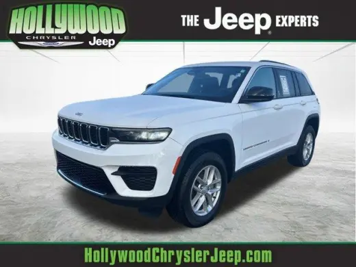 Jeep Grand Cherokee 2024 4x4 Laredo 4dr SUV
