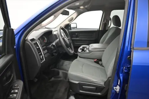 Ram 1500 2016 4x4 Tradesman 4 puertas Quad Cab 6,3 pies SB Pick-up