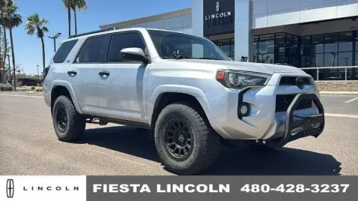 Toyota 4Runner 2016 4x4 SR5 4dr SUV