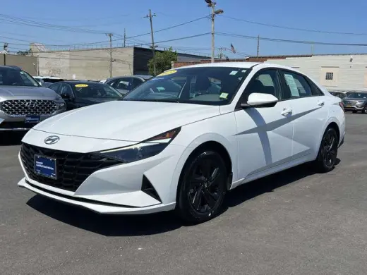 Hyundai ELANTRA 2023 SEL 4dr Sedan