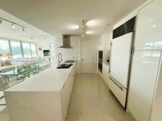 Propiedad en alquiler con 2 habitaciones y 2 baños en Miami