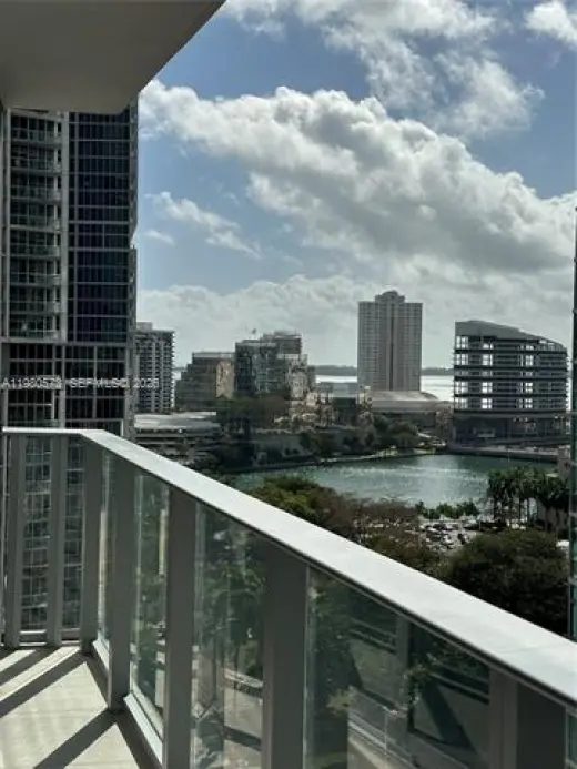 Propiedad en alquiler con 1 dormitorio y 1 baño en Miami