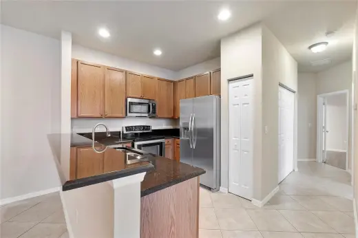 Propiedad en alquiler con 2 habitaciones y 2 baños en Tamarac