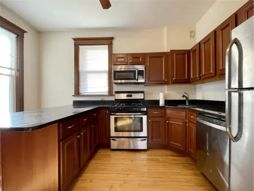 Propiedad en alquiler con 3 habitaciones y 1 baño en Chicago