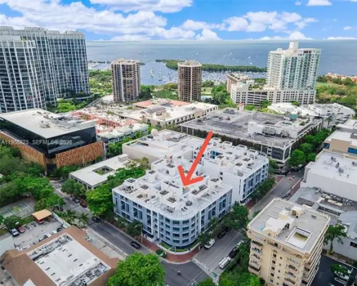 Propiedad en alquiler con 1 dormitorio y 1.5 baños en Miami