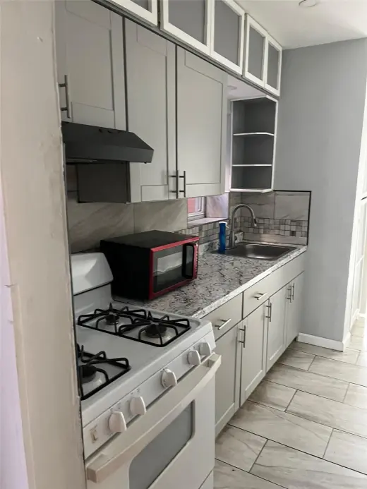 Propiedad en alquiler con 3 habitaciones y 2 baños en Brooklyn