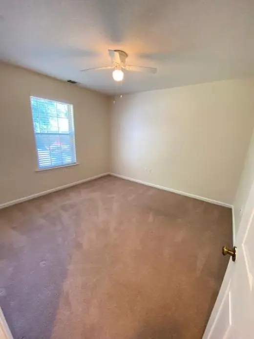 Propiedad en alquiler con 3 habitaciones y 2 baños en Savannah