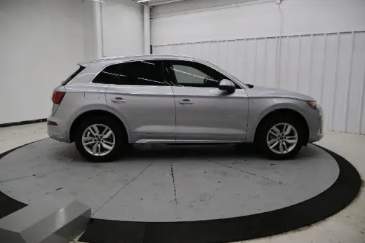Audi Q5 2023 AWD quattro S line Premium 45 TFSI 4dr SUV