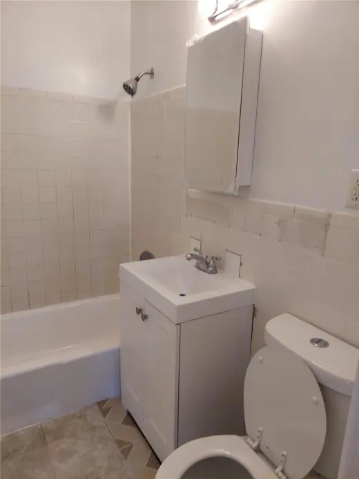 Propiedad en alquiler con 2 habitaciones y 1 baño en Quincy