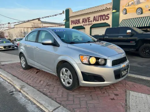 2015 Chevrolet Sonic LS Auto