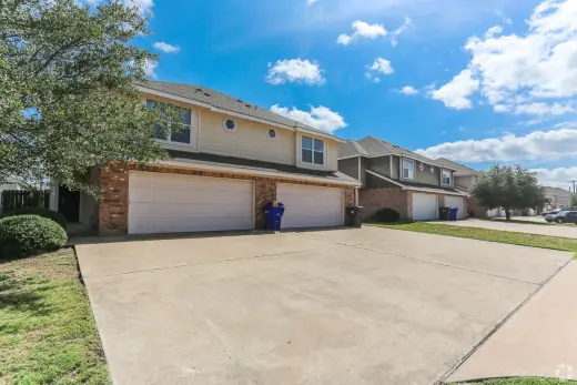 Propiedad en alquiler con 3 habitaciones y 3.5 baños en Waco