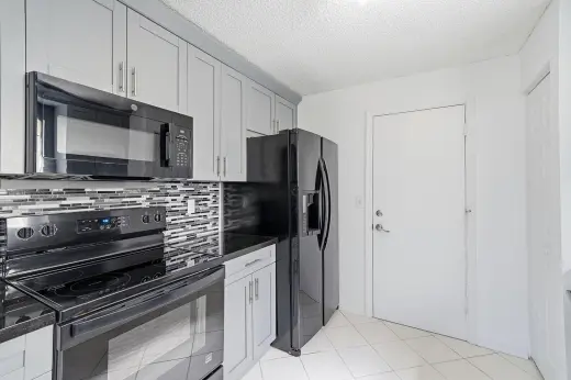 Propiedad en alquiler con 3 habitaciones y 2.5 baños en Coral Springs