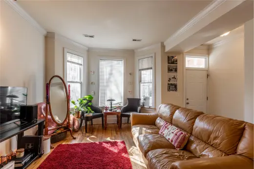 Propiedad en alquiler con 3 habitaciones y 1.5 baños en Chicago
