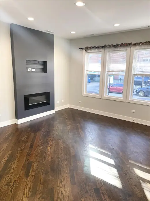Propiedad en alquiler con 3 habitaciones y 2 baños en Chicago