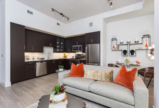 Propiedad en alquiler con 0 habitaciones y 1 baño en Austin