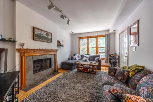Propiedad en alquiler con 3 habitaciones y 2 baños en Chicago