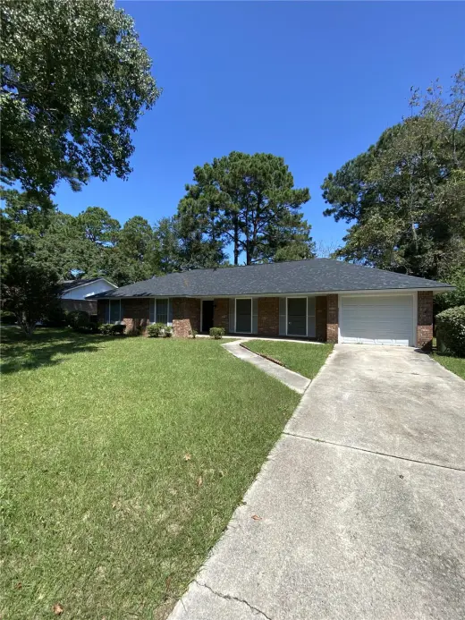 Propiedad en alquiler con 3 habitaciones y 2 baños en Savannah