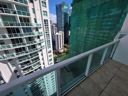 Propiedad en alquiler con 2 habitaciones y 2 baños en Miami