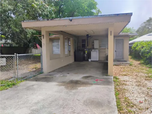 Propiedad en alquiler con 2 habitaciones y 2 baños en Dania