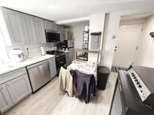 Propiedad en alquiler con 0 habitaciones y 1 baño en Chicago