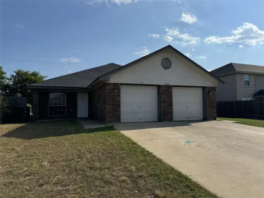 Propiedad en alquiler con 3 habitaciones y 2 baños en Killeen